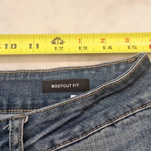 Judy Blue Dark Wash Distressed Bootcut Fit Midrise Jeans Sz 14W Flare Stretch - Picture 4 of 9